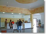 �z�e���̃��r�[