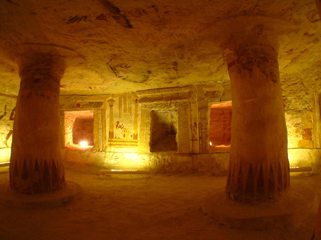 �[�h�E�A�����E�G�t�E�A���N�̕�����̗l�q