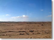 �J�C���֌������Ԃ̒�����B���������̌i�F