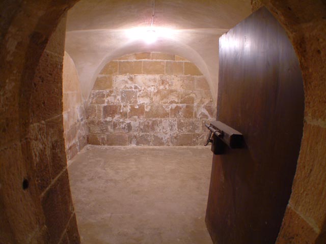 �}�h���T�E�X���^���E�S�[���[���̘S��