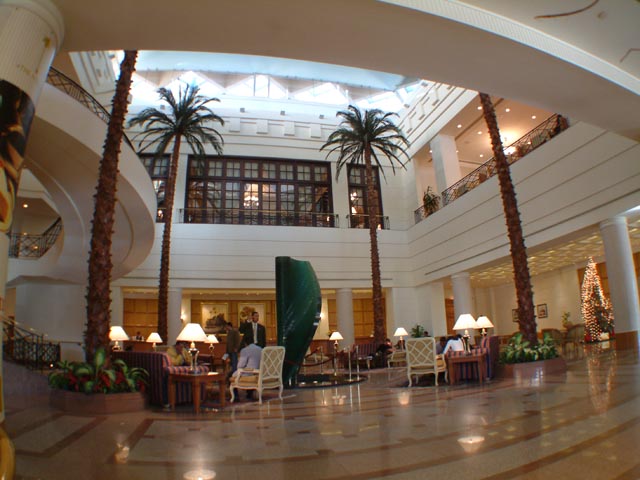 �R�����b�h�z�e����