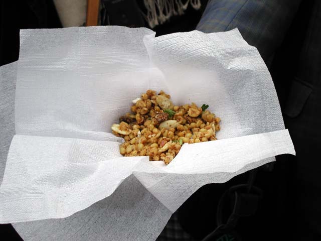 �}�J���A�Ƃ������َq