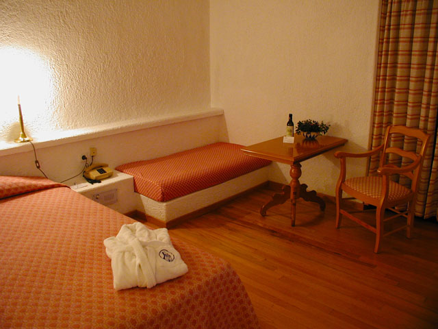 �G�����_�̃z�e���u�A�M�I�X�v�̕���