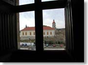 ���z����