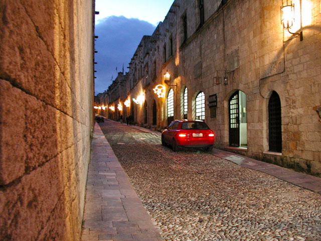 ��̋��s�X�Q