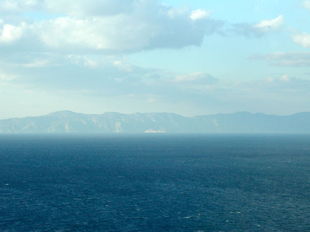 �Ί݂̓g���R