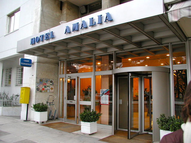 �z�e���E�A�}���A