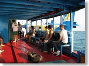 �h�[�j�̒��̗l�q