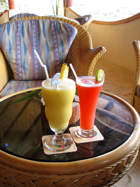 ���t���[�c�p���`�ƃo�E�J��