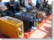 �h�[�j�[�̒��̃X�[�c�P�[�X