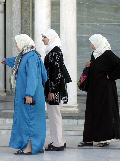 �_��K��郂���b�R�̐l�B