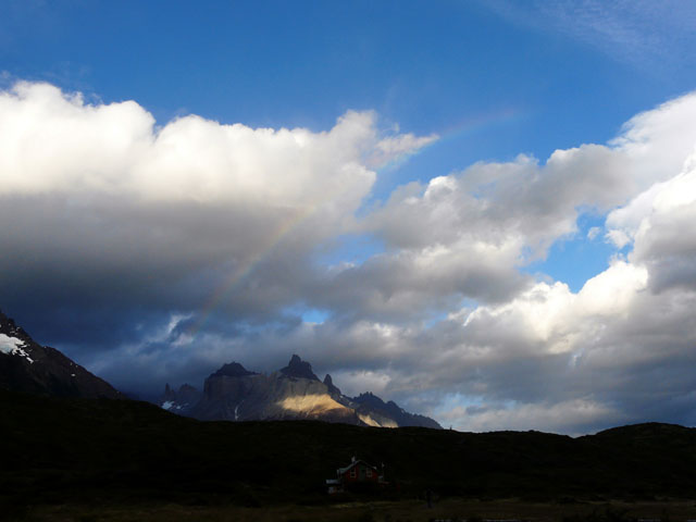 �p�C�l�ɓ��R