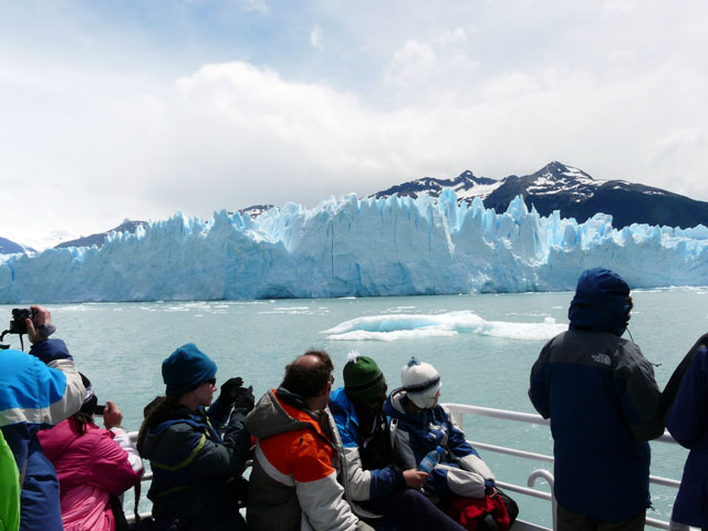 �����m�X�͂ƑD��̊ό��q