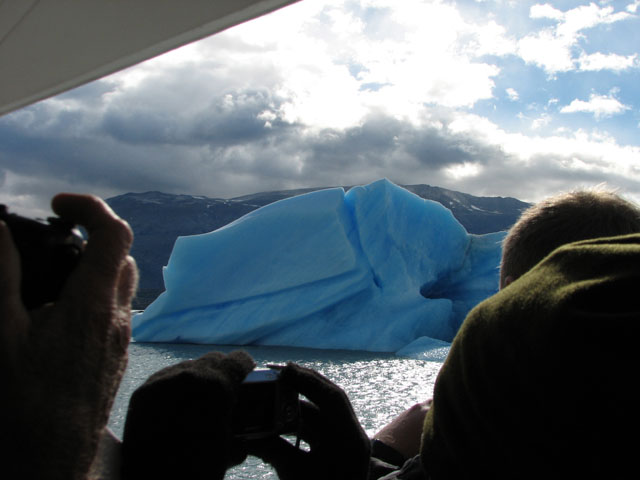 ���X�R�Ɍ�����l�B