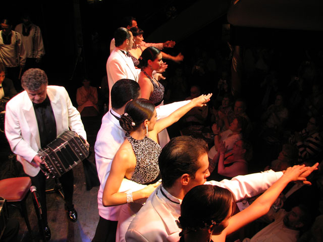 �^���S�E�V���[�U