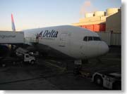 �A�g�����^��`�̔�s�@