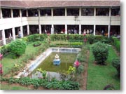 �L�����f�B�E�}�[�P�b�g�̂Q�K���猩������