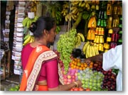 �ʕ����œX���Ƙb������