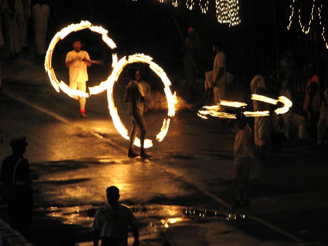 �΂̗ւ��񂷏��N�B