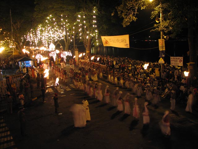 ���ɗ���ς񂾏�