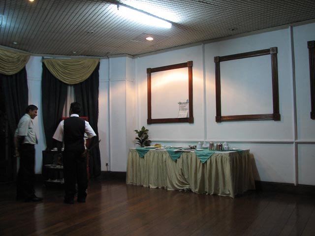 �ϗ����������̗l�q