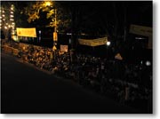 �y���w���Վn�܂�O�̗l�q