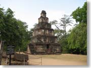 �T�g�D�}�n���E�v���T�[�_