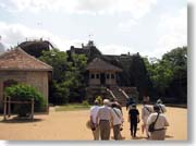 �C�X�����j������