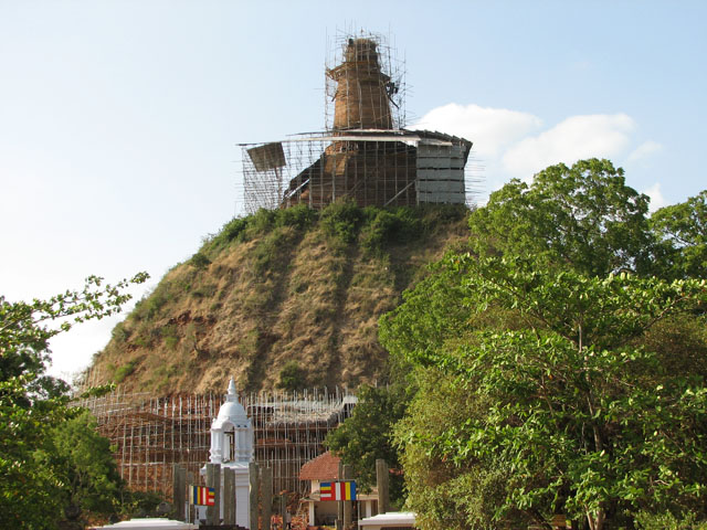 �A�o���M���哃