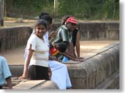 ���炮�l����