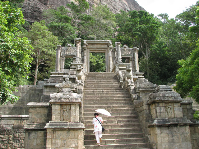 ���[�p�t�A�̐Βi