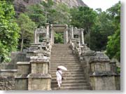 ���[�p�t�A�̐Βi