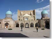 �o���N�E�n�[���E���h���Z�̒�