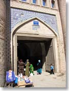 �p�����@���E�_�����@�U��i����j