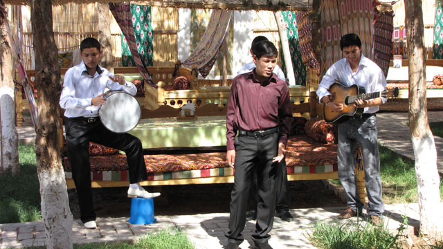 �{�[�J���͒j��