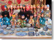 �j���̐l�`