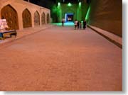 ����ɑ������H