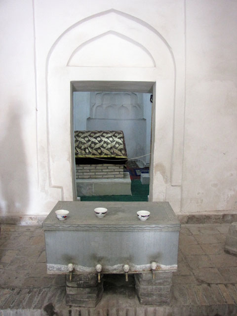 �����ݏ�H