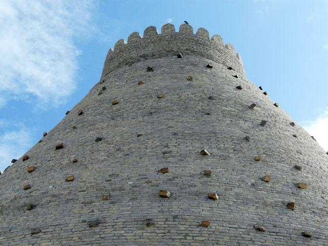 �A���N��̊O�ǂP