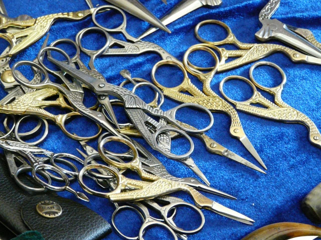 �R�E�m�g���̃n�T�~