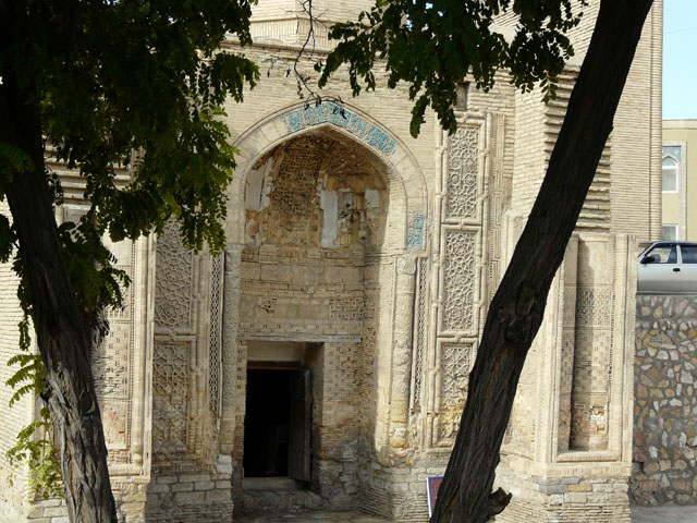 �}�S�L�E�A�b�^���E���X�N�Q