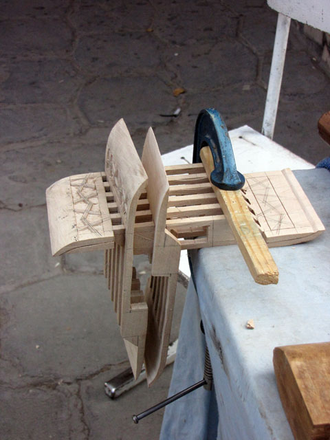 ����r���̏�����