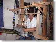 �@�D�肵�Ă�������̒j��