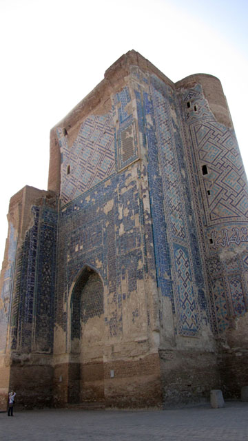 ���|�I�ȍ����̃A�N�E�T���C