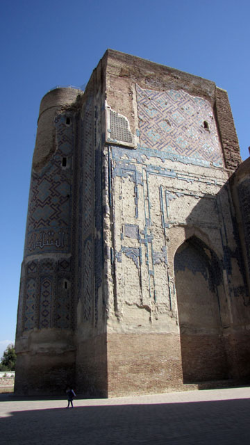 ���|�I�ȍ����̃A�N�E�T���C