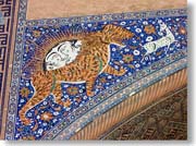 �A�[�`�ɕ`���ꂽ���q(�V�F���h���E���h���Z)