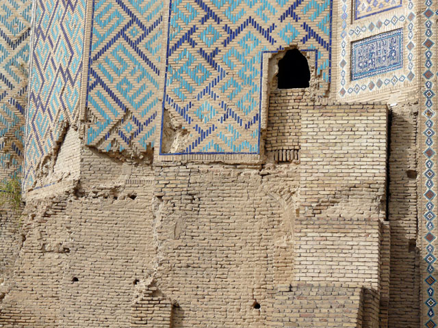 �r�r�n�j���E���X�N