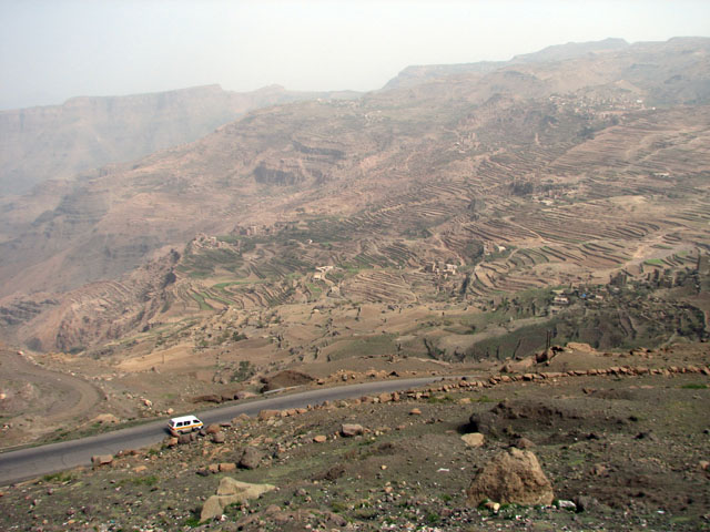 �A���n�C�}������݂��i�X��