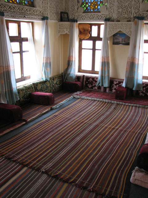 �}�t���[�W�i�}�i�n�E�c�[���X�g�E�z�e���j