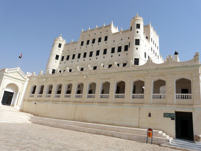 �Z�C���[���̉��{